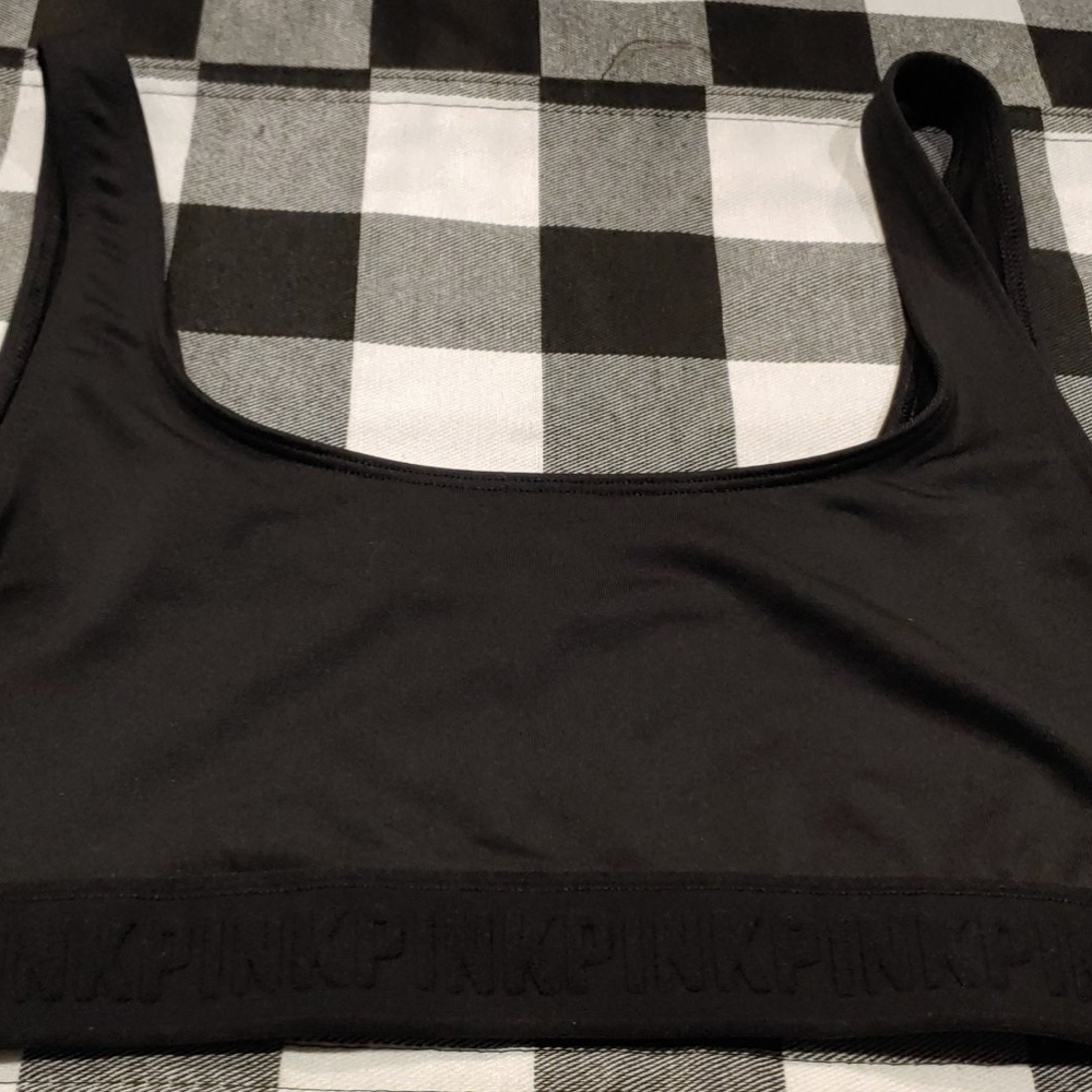 Victoria Secret PINK Ultimate Sports Bra Size M
